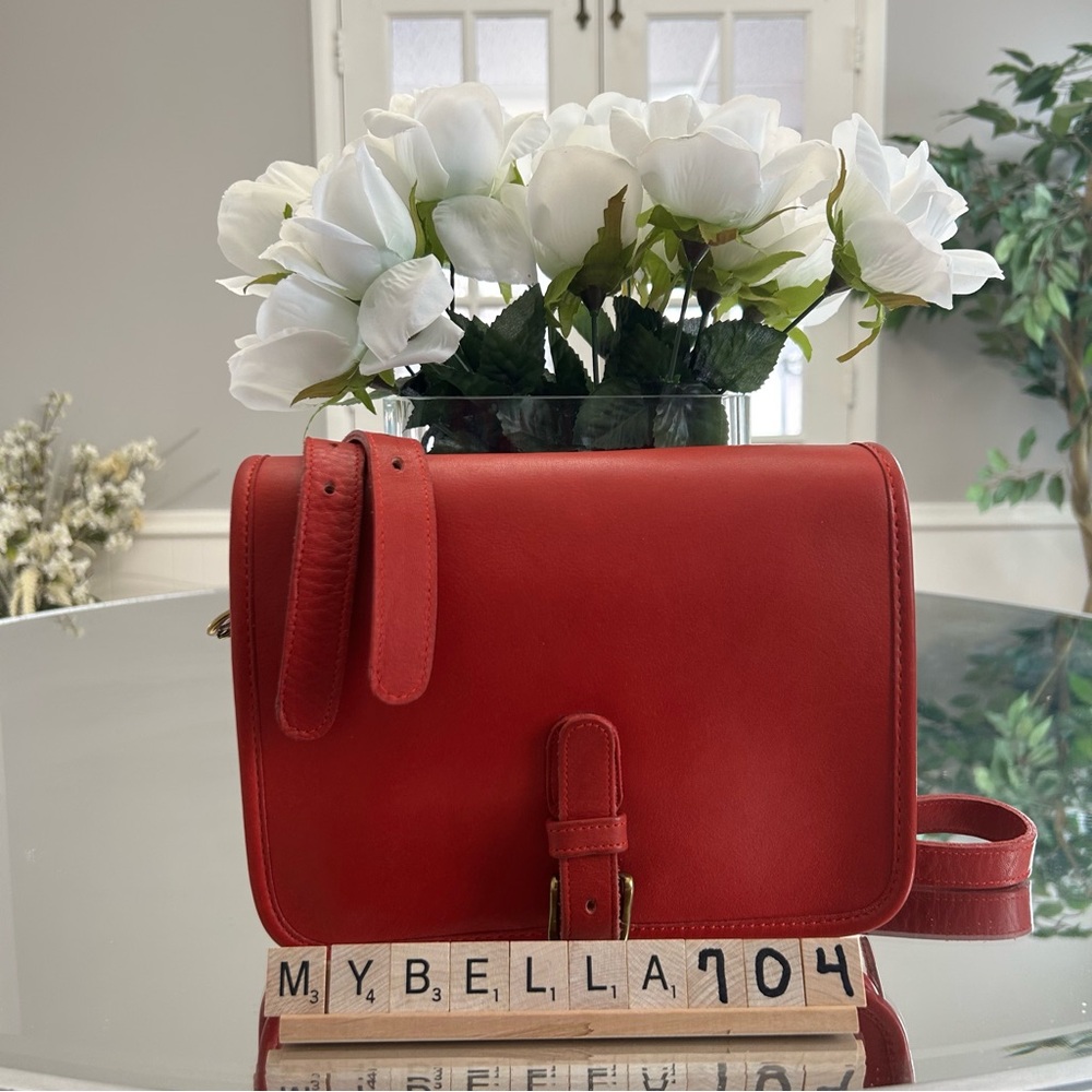NYC Coach Vintage Buckled Pouch ♥️RED♥️